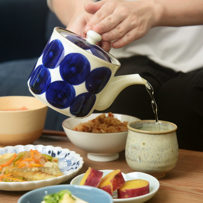 波佐見焼 natural69 焦がし呉須 利用例